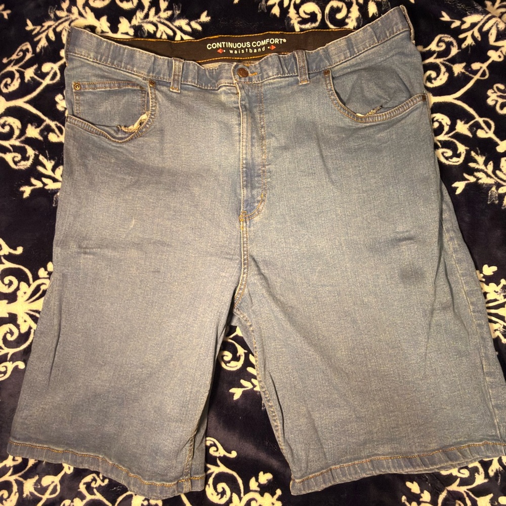 Men's Light Blue Jean Shorts with Continuous Comfort Waistband
